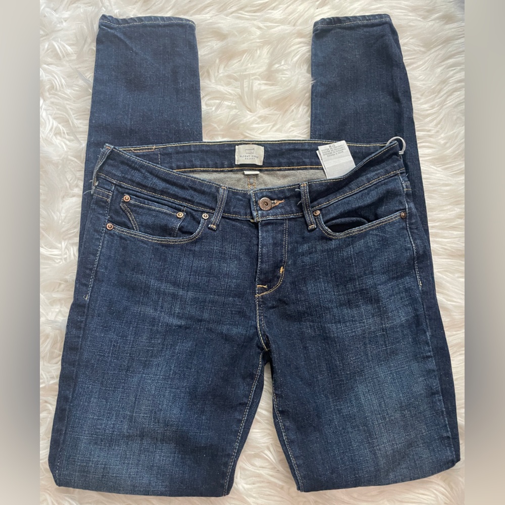 LEVIS Women’s Jeans Sz 4